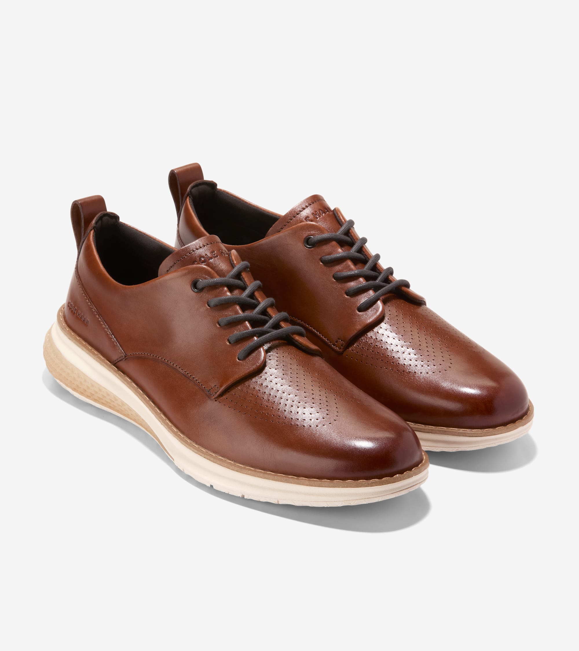 Men's ØriginalGrand ENERGYWEAVE PERFORATED PLAIN TOE OXFORDS 穿孔牛津鞋