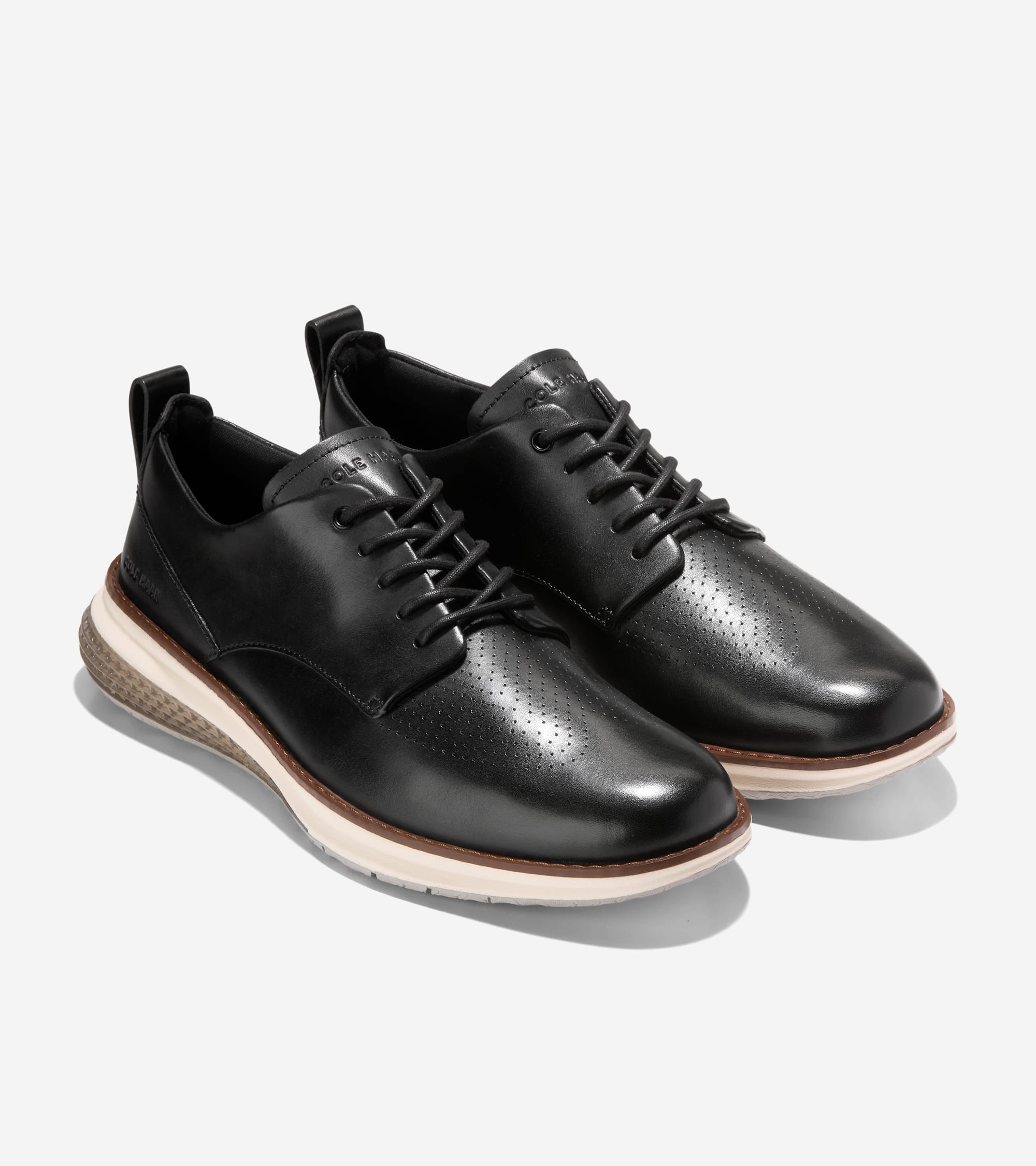 Men's ØriginalGrand ENERGYWEAVE PERFORATED PLAIN TOE OXFORDS 穿孔牛津鞋