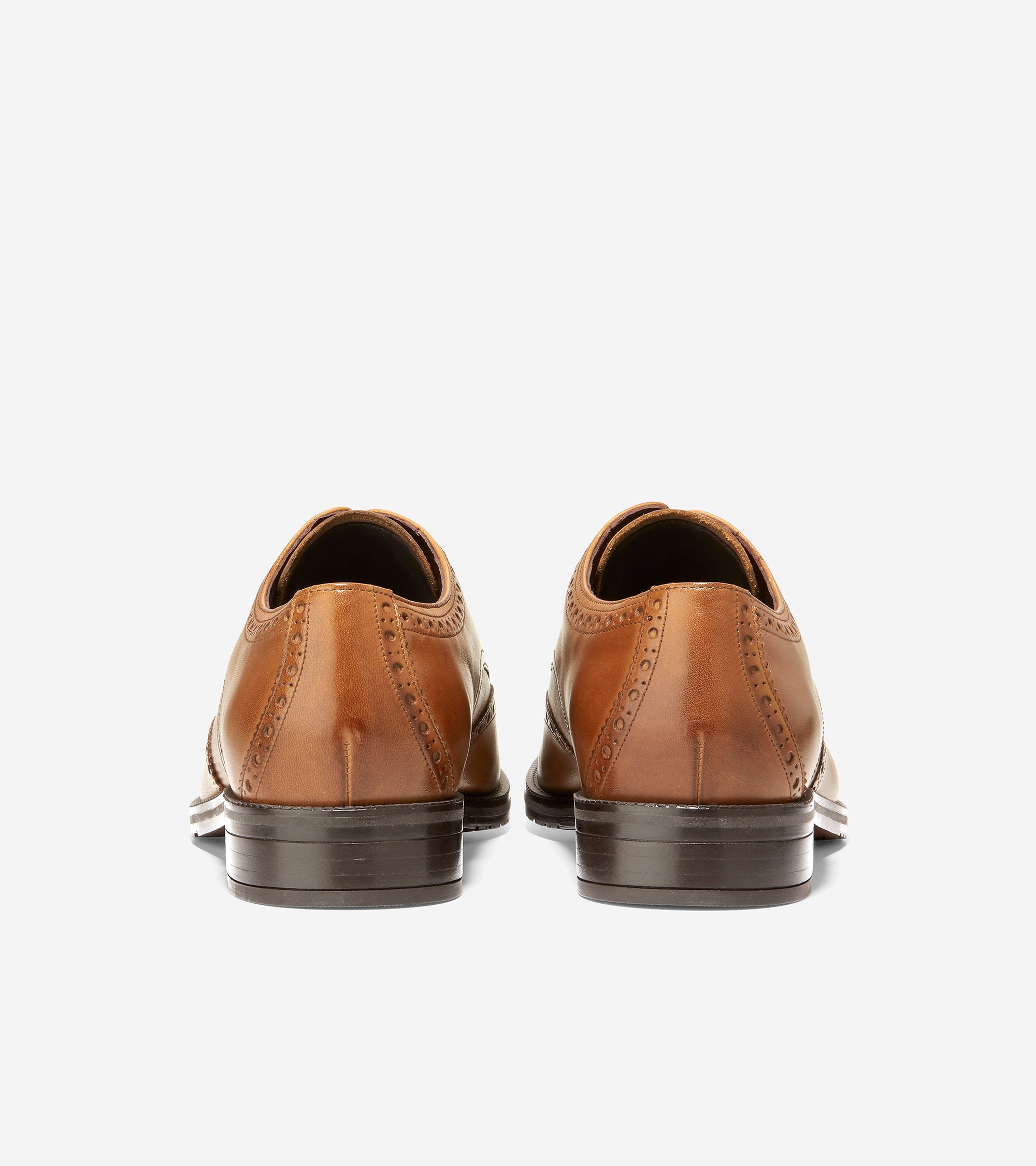 Men's Modern Essentials Wingtip Oxford 經典翼尖牛津鞋