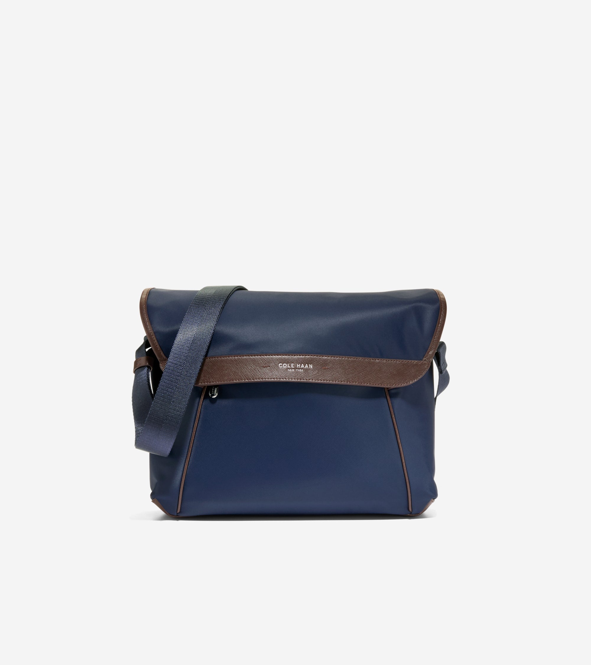 Carson Flap Messenger Bag 斜背包